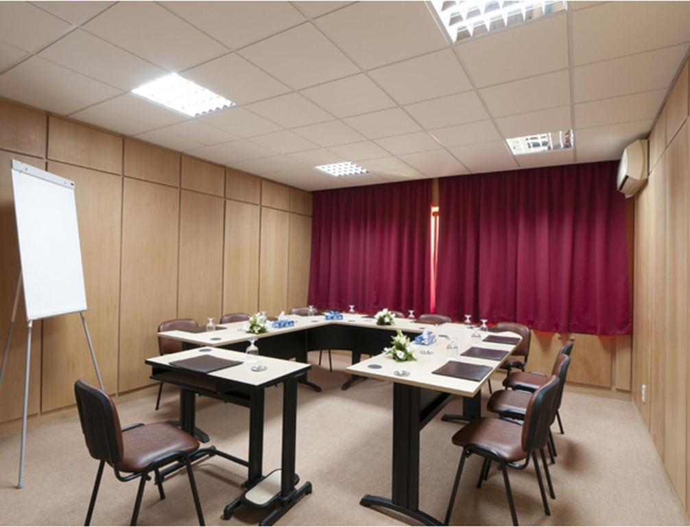 Diplomat Hotel Тунис Екстериор снимка