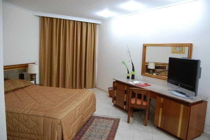 Diplomat Hotel Тунис Екстериор снимка