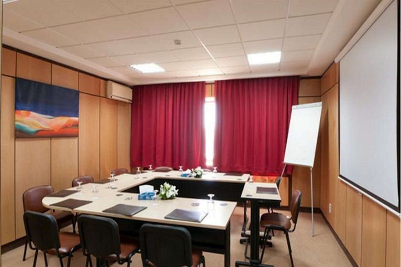 Diplomat Hotel Тунис Екстериор снимка
